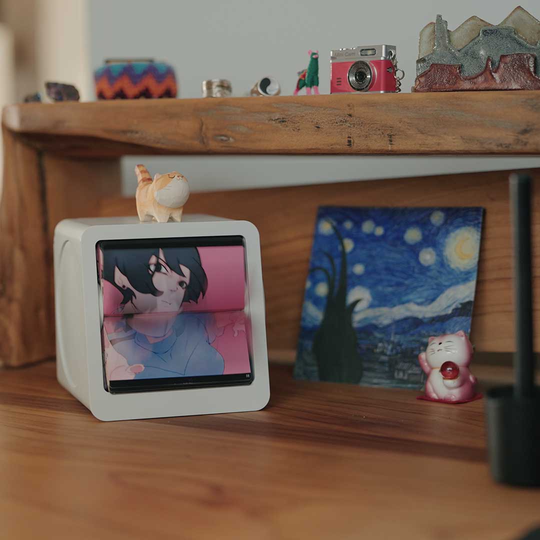 Analog Animation Box With Swappable Art