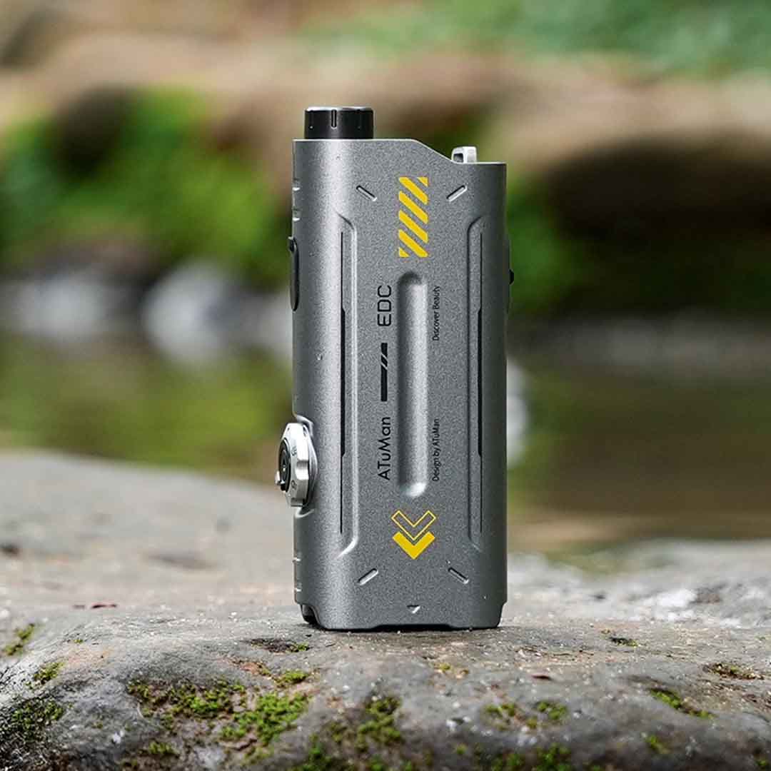 The Emergency Tool Disguised As A Flashlight