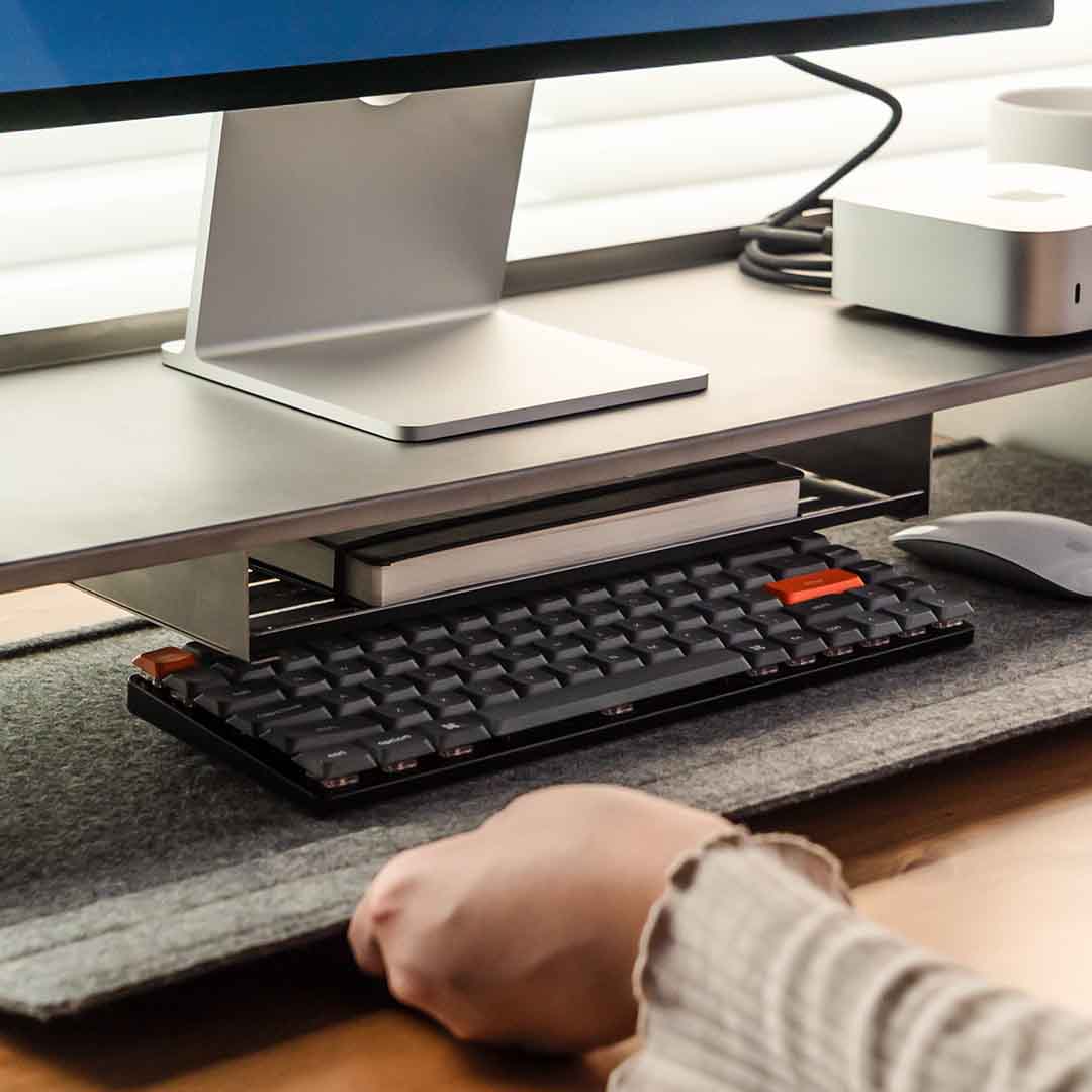 The Desk System That Slides Into Focus