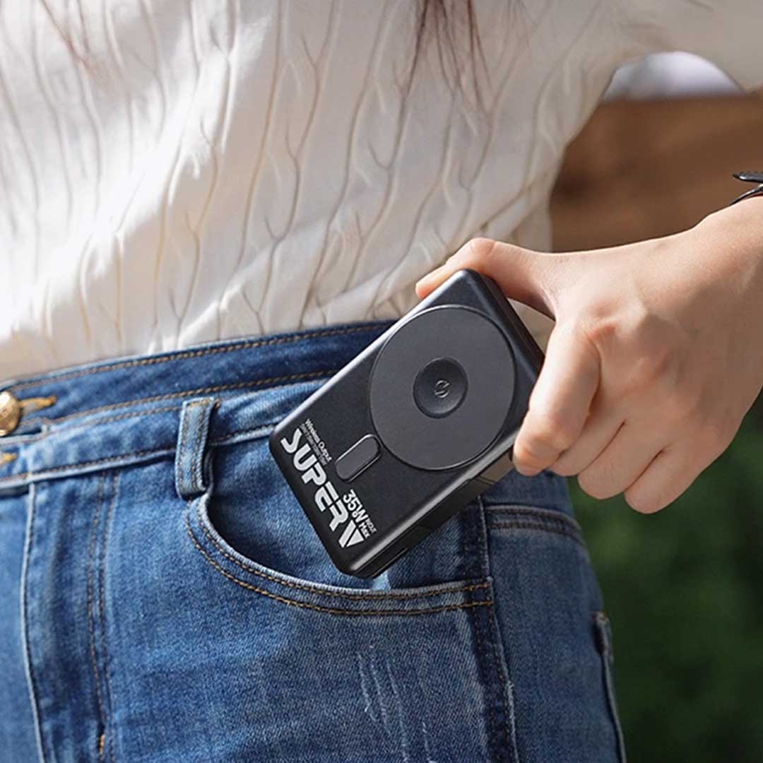 35W Power Bank With Smart Screen