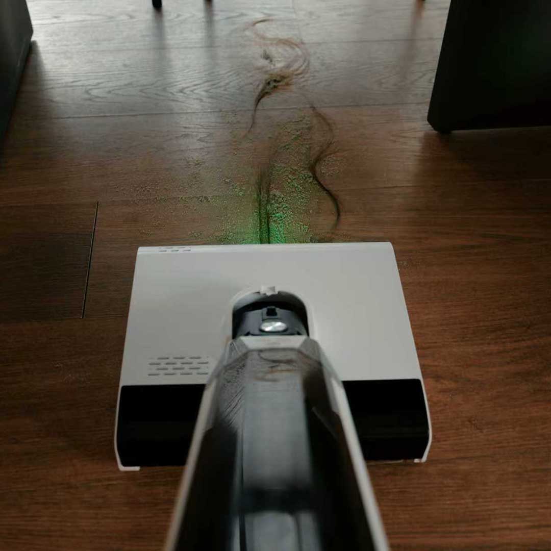 The Dual-Tank That Deep Cleans Fast