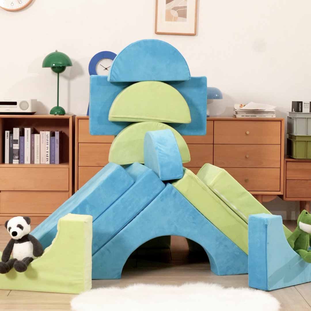 The Only Magnetic Play Couch 🛋