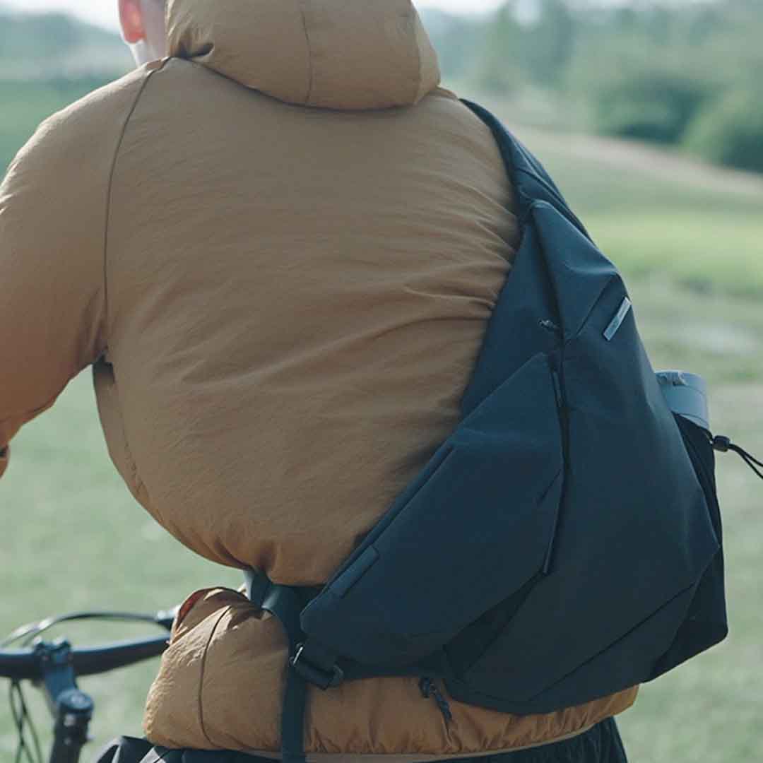 Modular Tech Sling That's Extra Roomy