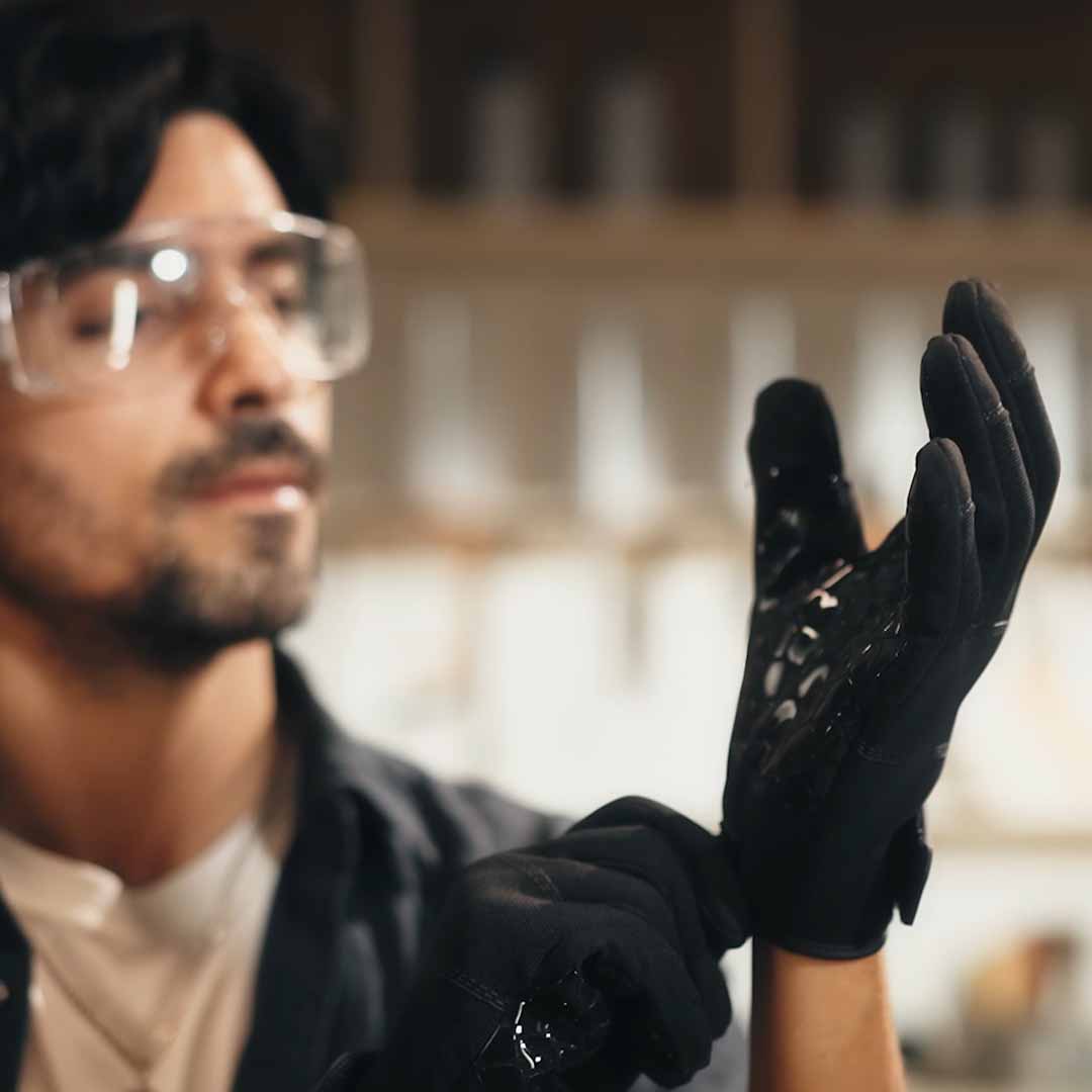 Gloves Built For Sharp Work