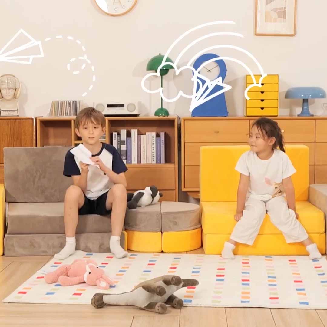 The Only Magnetic Play Couch 🛋