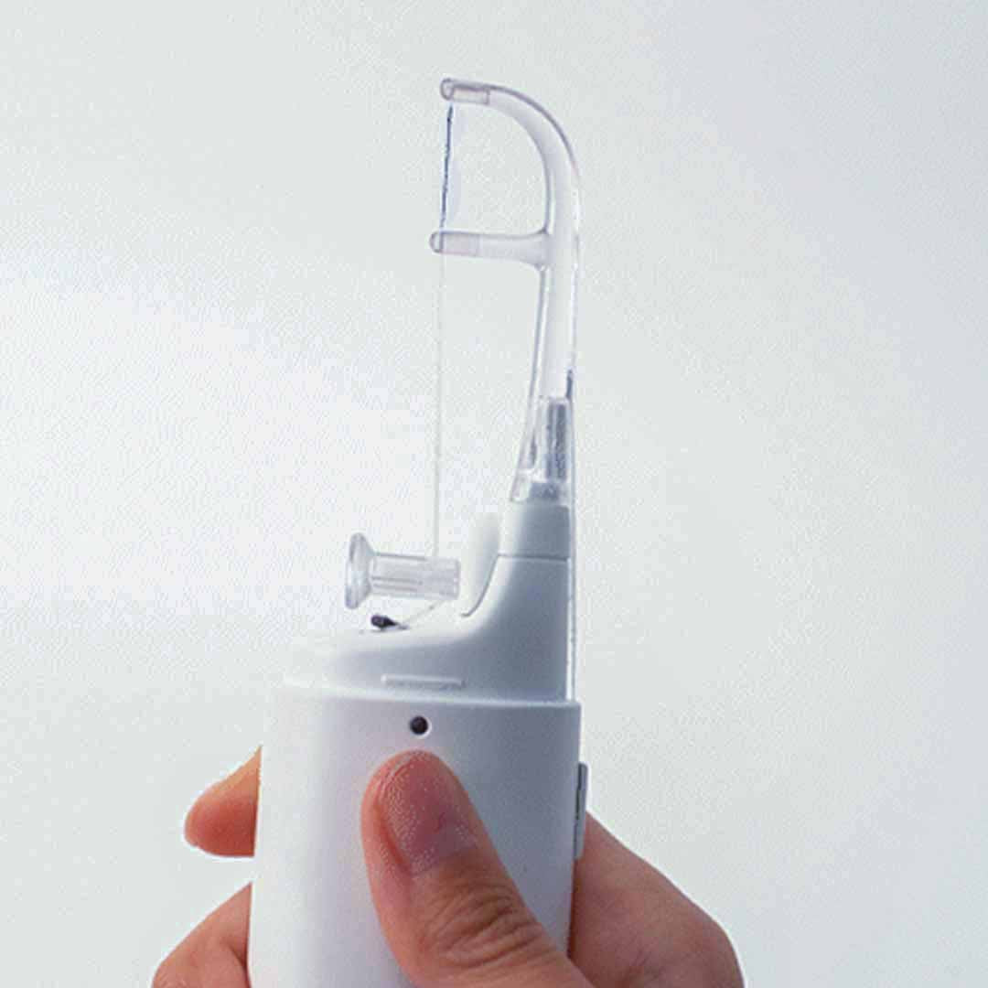 One Press. Fresh Floss Ready.