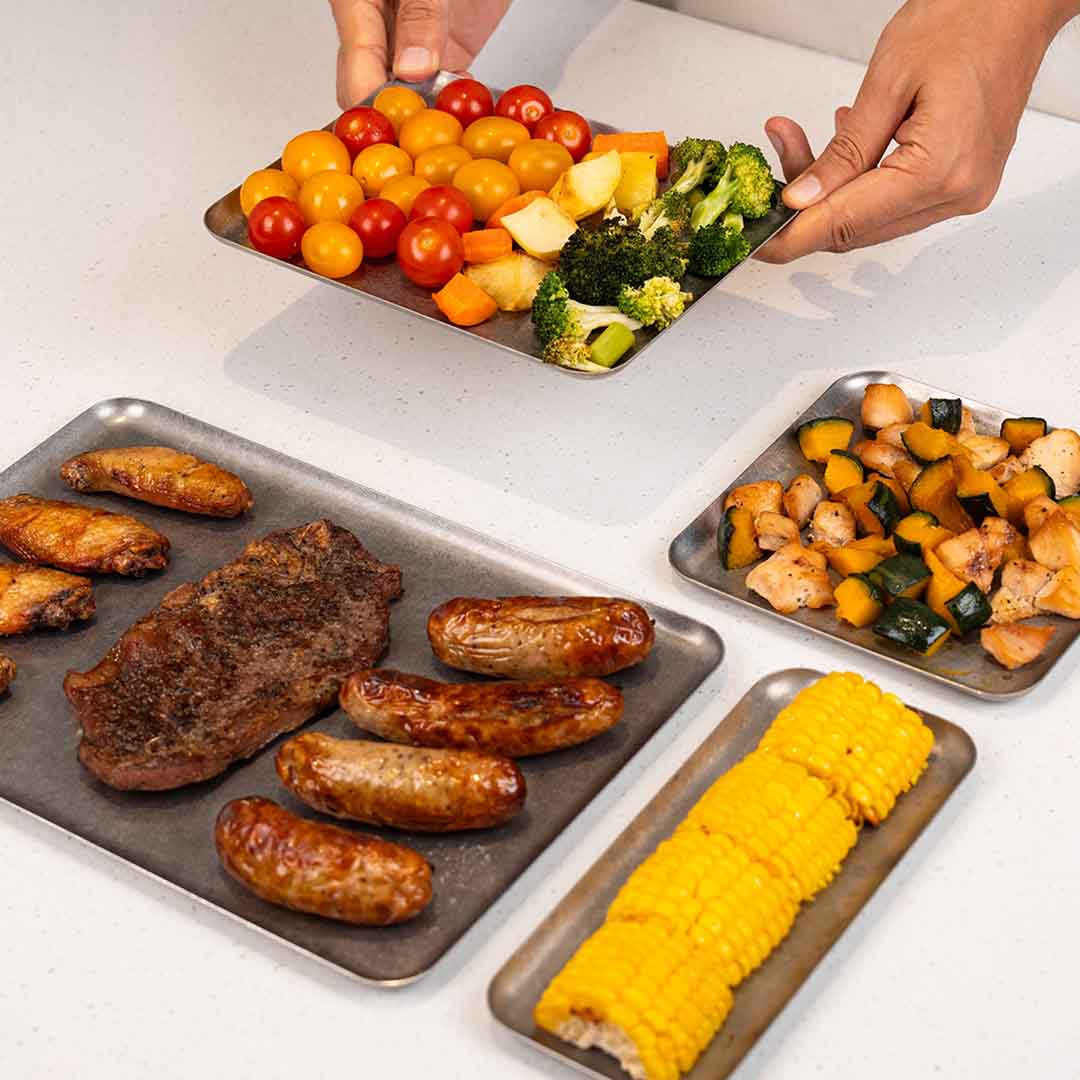 Modular Titanium Trays for Perfect Meals