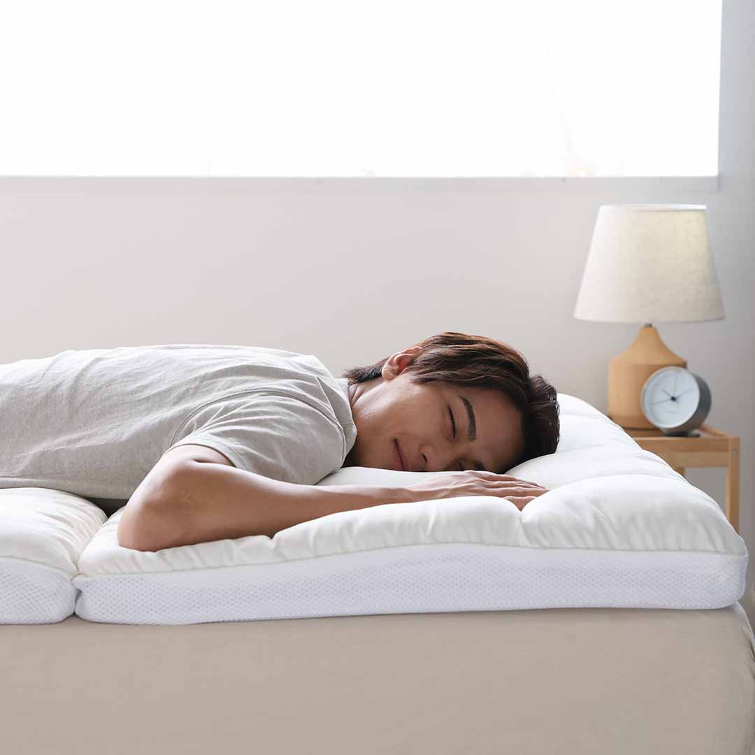 Fluffy Japanese Futon With Firm Back Support