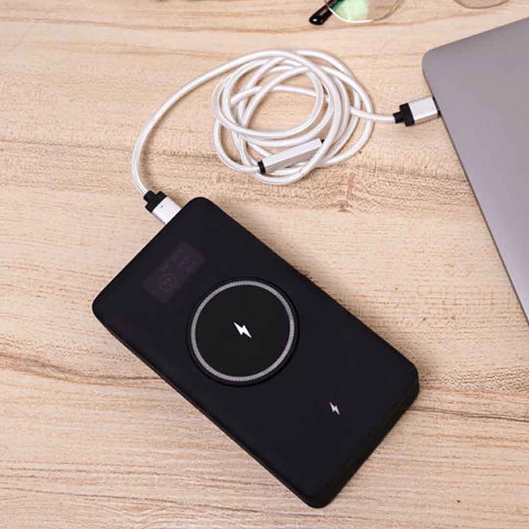 275W, OLED Screen Powerbank Charges MacBook & IPhone Fast