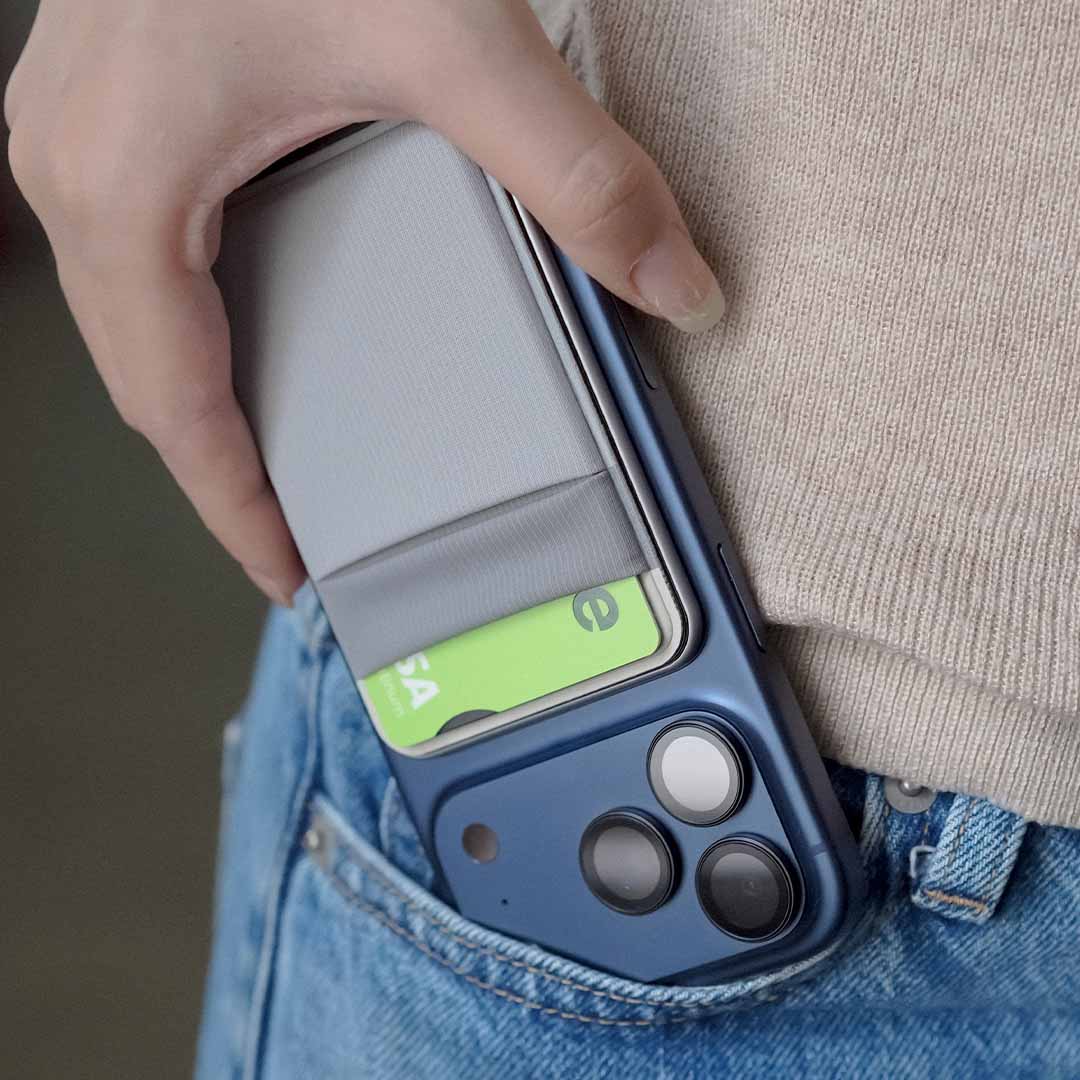 The Slimmest 5-in-1 Wallet Stand