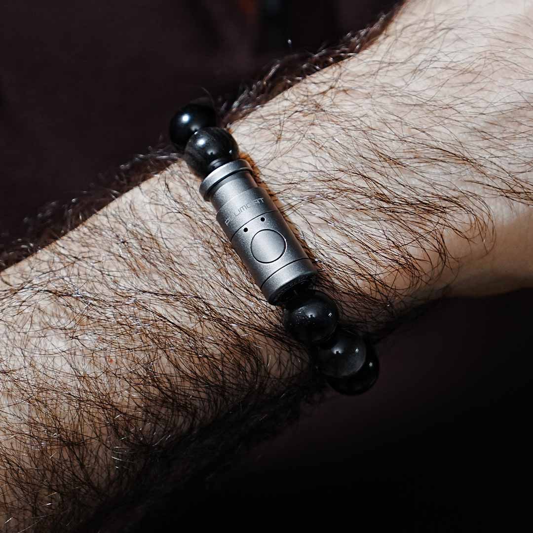 7.4g Wearable AI Translator