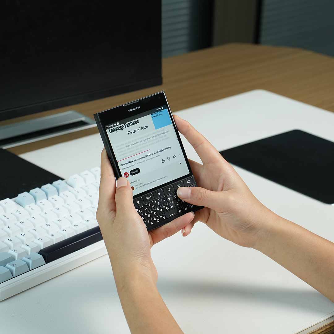 The Keyboard Phone Is Back For 5G