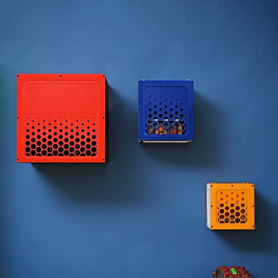 3D-Printable Dropdown Storage System