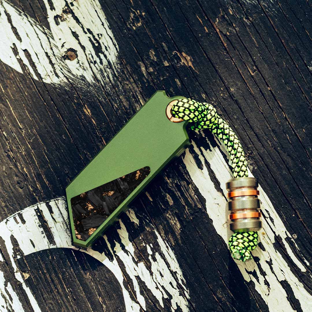 Hard-Anodized EDC With Signature Inlays