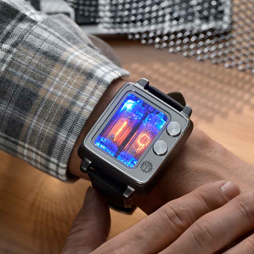 This Retro-Modern Nixie Tubes Watch Will Have Everyone Asking About It