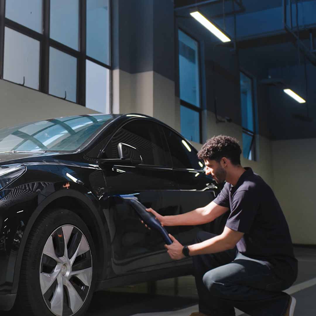 Cordless Paint-Safe Car Cleaner
