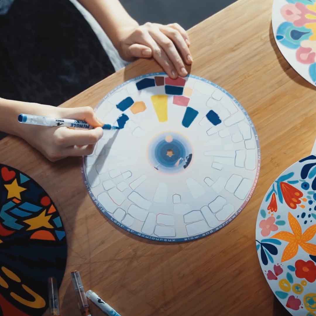 The Turntable That Makes Color Music