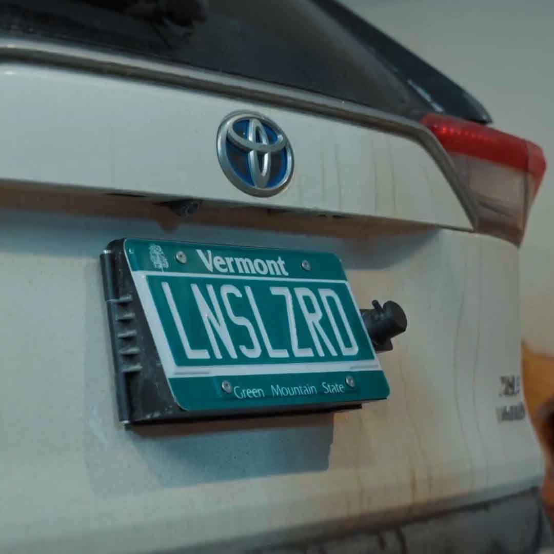 One-Button Backup Camera Cleaner