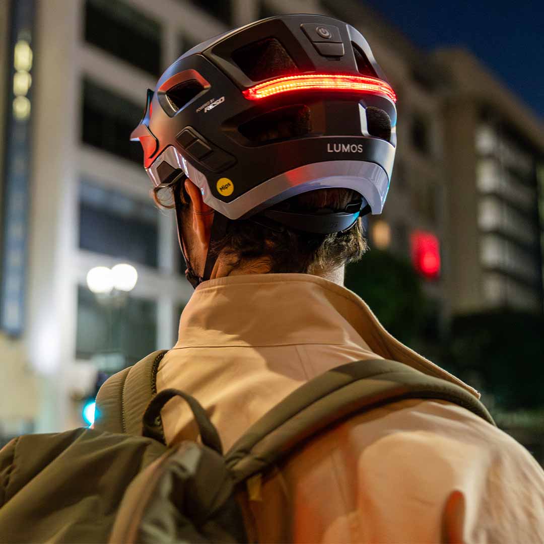 Mesh Intercom Helmet With 360  Lights