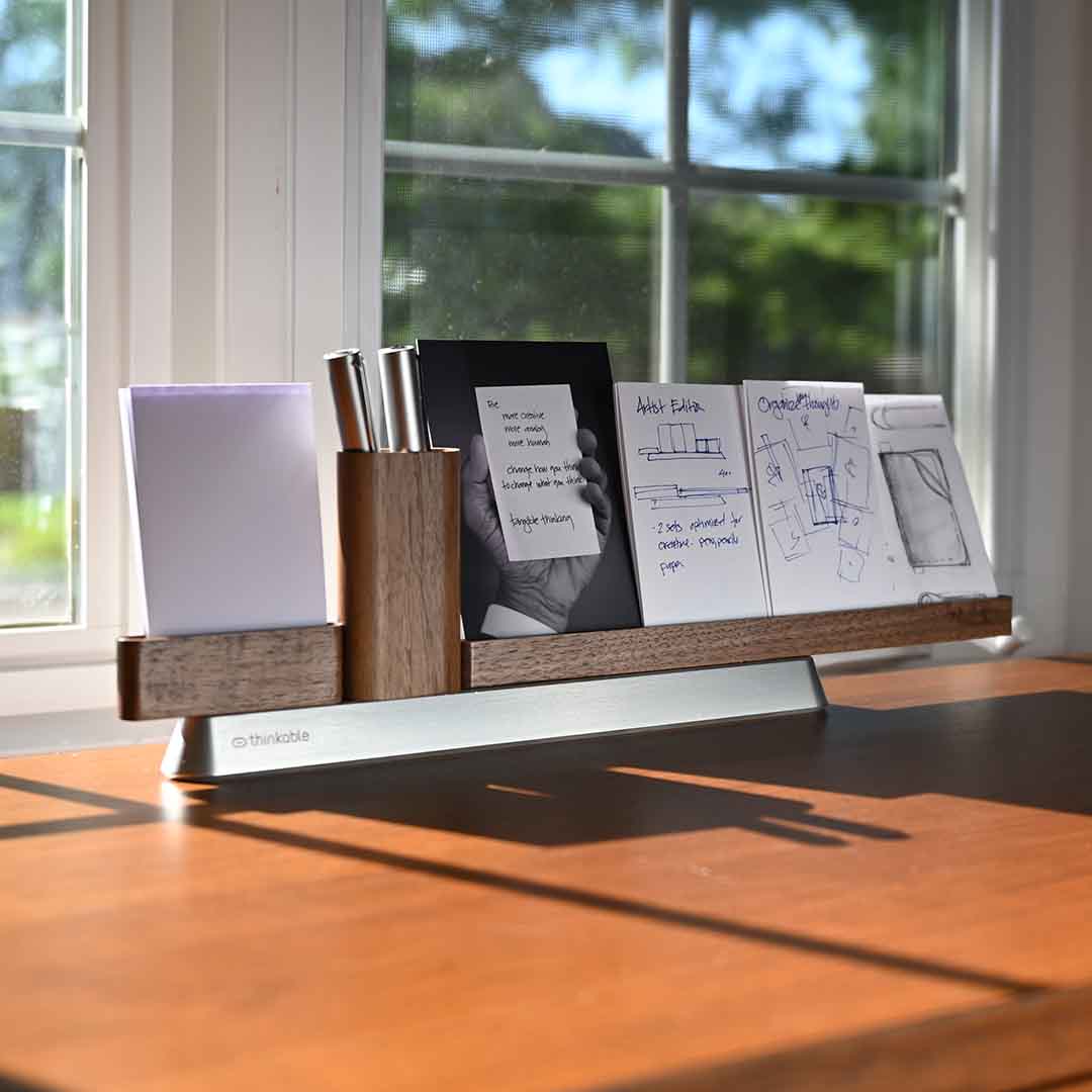 The Desktop Studio That Visualizes Ideas