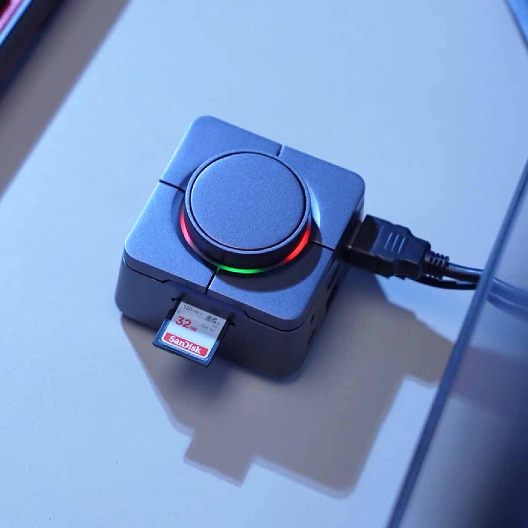 The 11-in-1 Hub With Dual 4K@60Hz